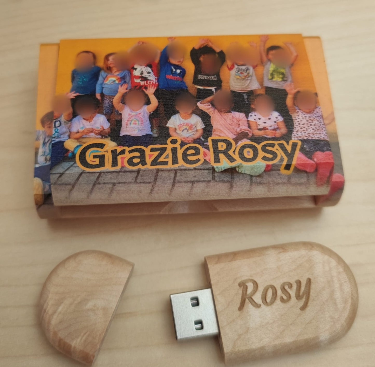 GFD - PenDrive in legno USB 3.0-16 GB - Personalizzabile con il tuo logo o testo - Con chiusura a calamita - Forma Standard - Include cofanetto - Made in Italy